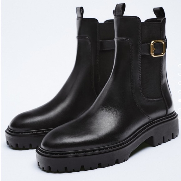 ZARA Leather Ankle Boots With Buckle - Picture 4 of 7